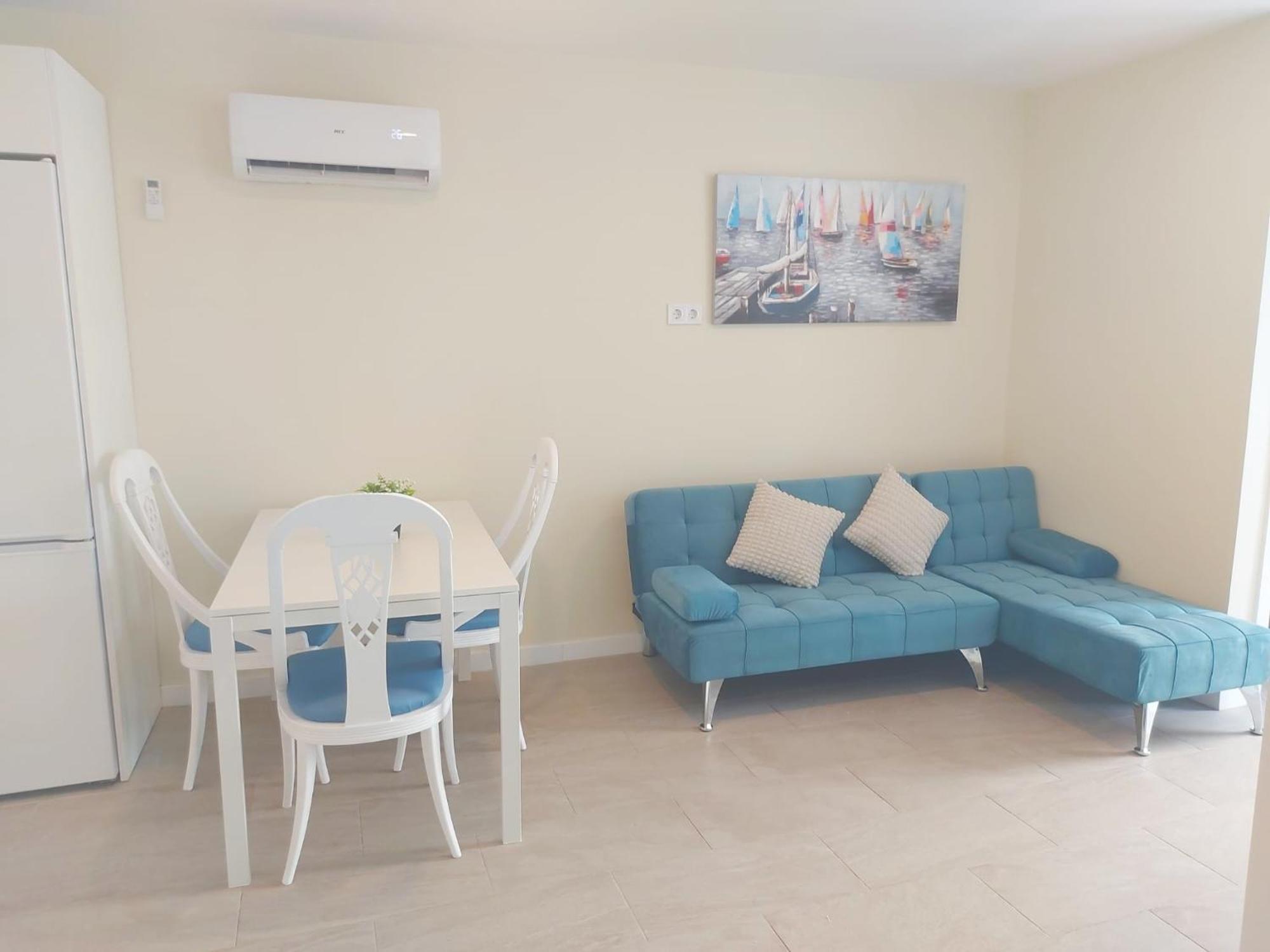 Estudio Luminoso En Puerto Marina Benalmádena Exterior foto